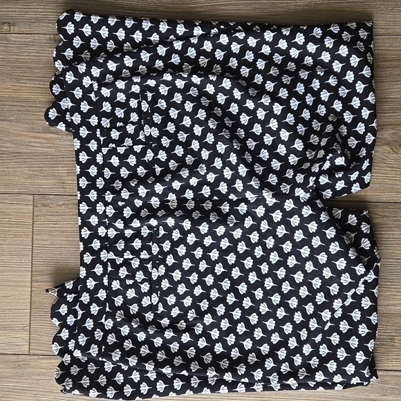 Talbots Chatham Crop Pants With Shell Print - Picture 6 of 10